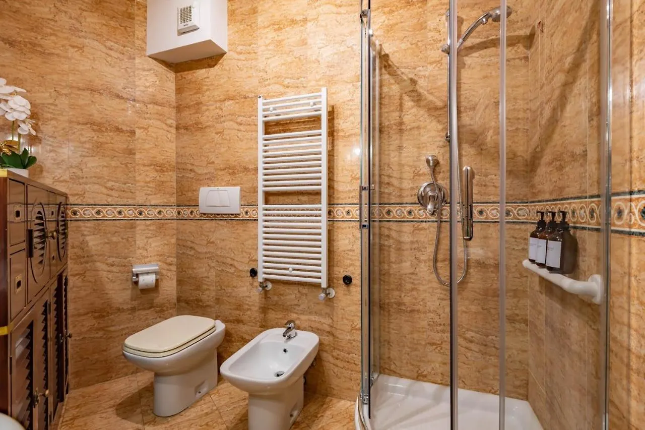 Lu Apartment Eur Roma Italia